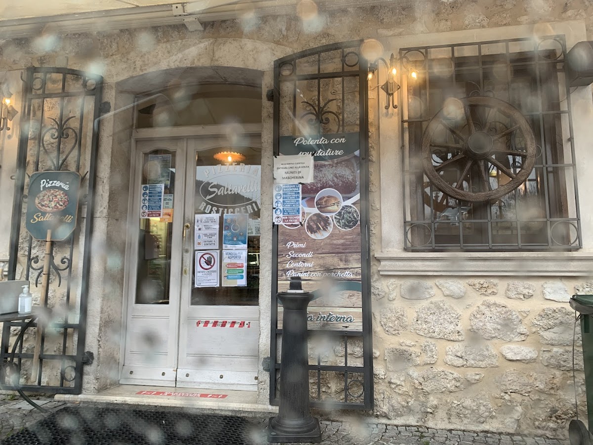 Pizzeria Saltarelli 'picchietto'